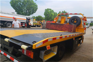 垦利附近拖车电话号码服务